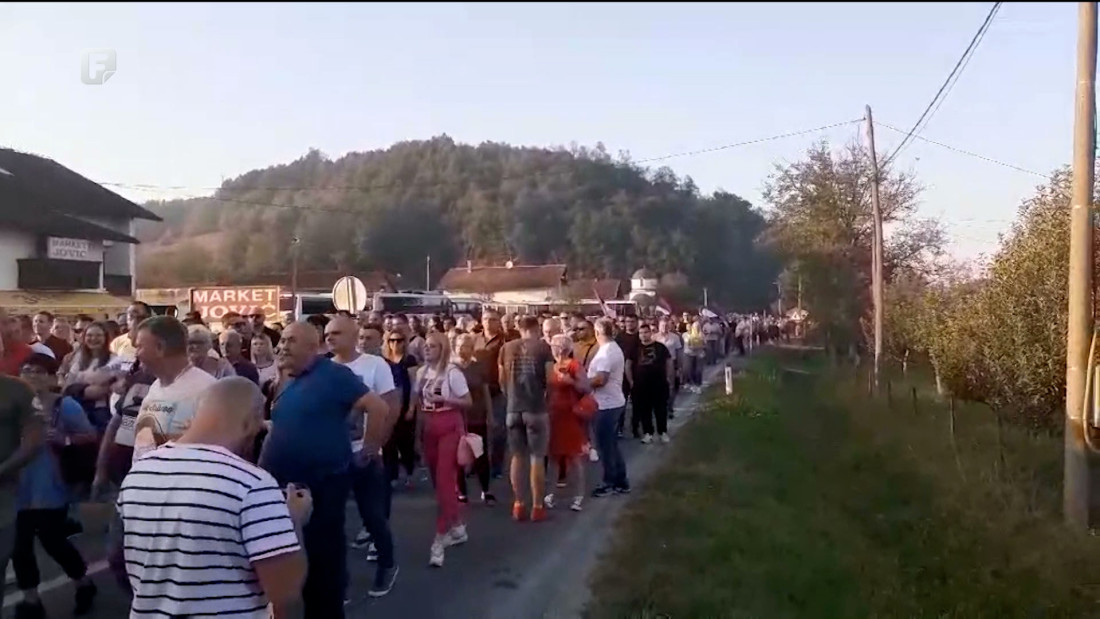 U Vlasenici protest, EUFOR ovaj put na međuentitetskoj liniji