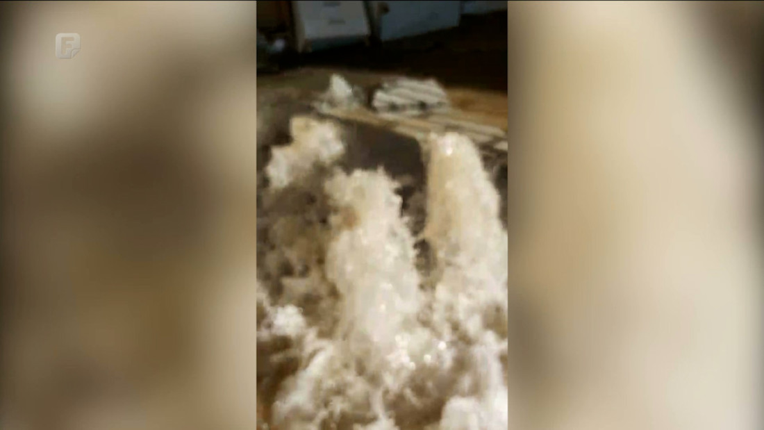 Pukla glavna vodovodna cijev u blizini Rudnika Đurđevik na području Živinica