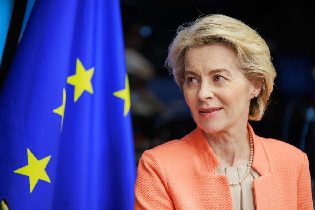 Von der Leyen: Razmotriti korištenje profita od zamrznute ruske imovine za kupovinu vojnih zaliha za Ukrajinu