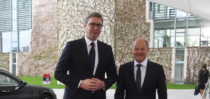 Vučić razgovarao sa Scholzom o odnosima, saradnji, regionu i geopolitičkim pitanjima