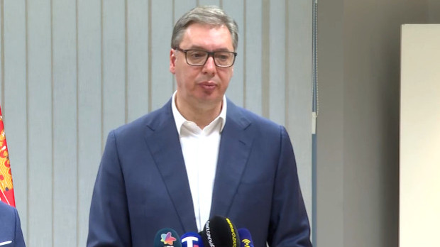Vučić sa zvaničnicima EU-a i NATO-a o stanju u BiH i smirivanju tenzija u regionu