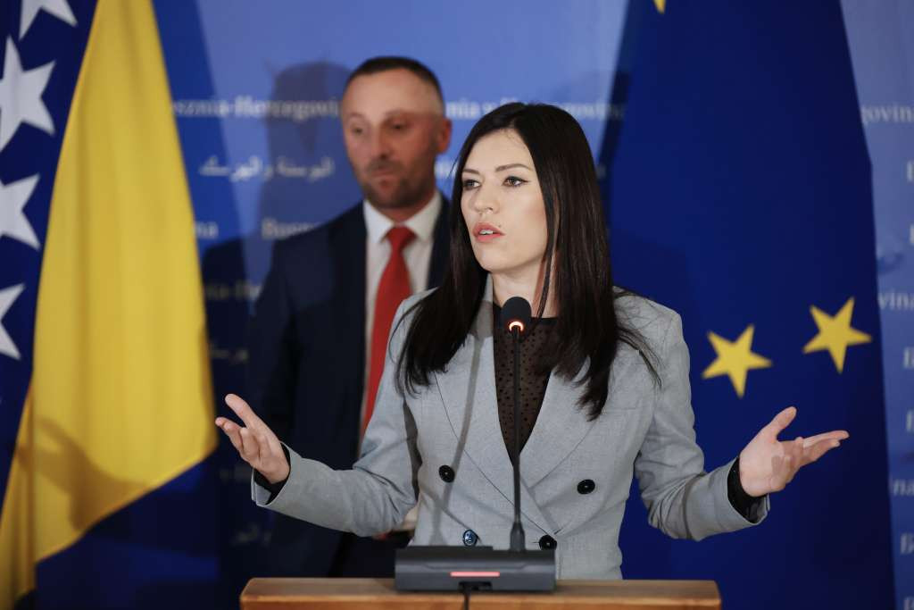 Vulić i Kojić: Predloženi budžet neustavan, u potpunosti ga odbacujemo