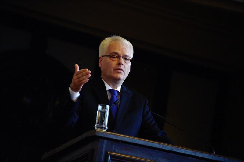 Josipović: Nadam se da će Milanović promijeniti retoriku