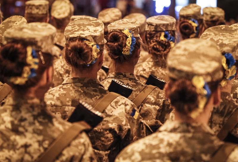 Ukrajina: Oslobođeno 108 žena, uglavnom vojnika u razmjeni zarobljenika s Rusijom