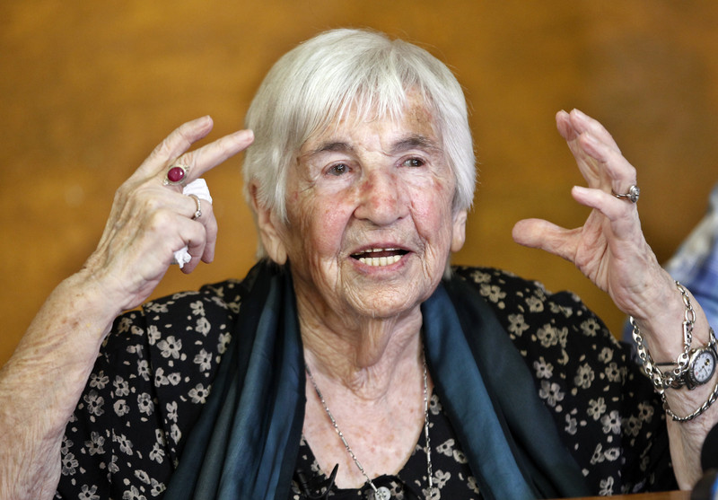 Preminula Esther Bejarano, jedna od posljednjih preživjelih u orkestru Aušvica