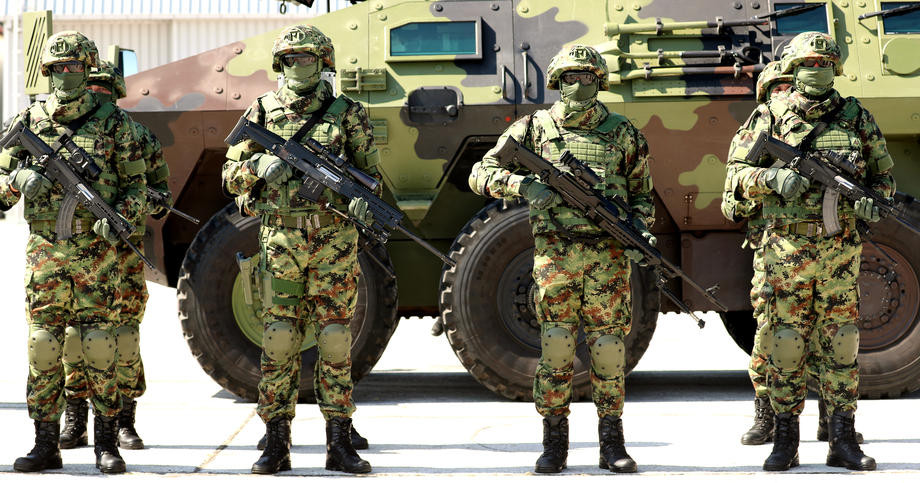 Ministarstvo odbrane Srbije pozvalo mladiće i djevojke da služe vojni rok