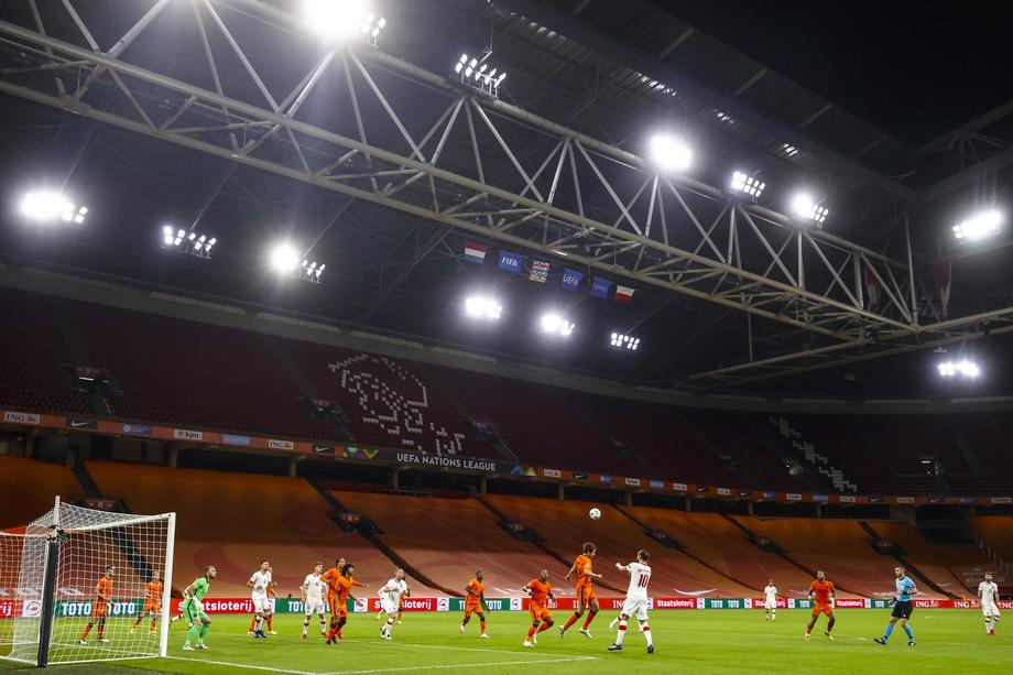 Na utakmici Holandije i Litvanije do 5.000 navijača