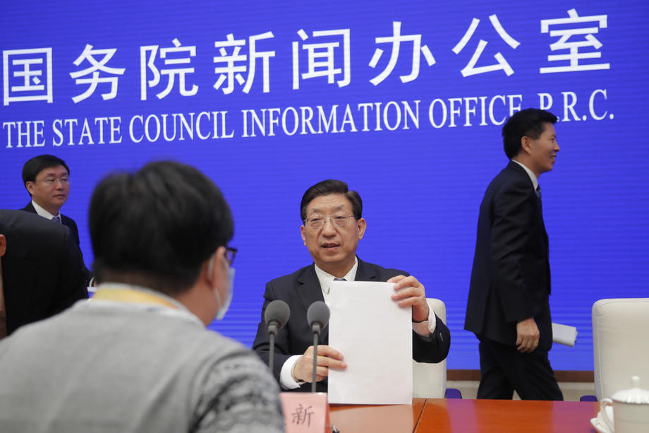 Kina poziva SAD da podijele podatke o novom soju omikrona