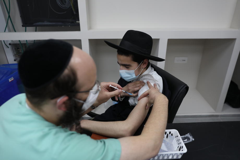 Izrael: Vakcina pruža 98,9% zaštite od smrtnog ishoda Covida