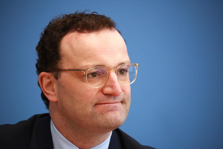 Spahn: Regulative neophodne za suzbijanje širenja novih mutacija