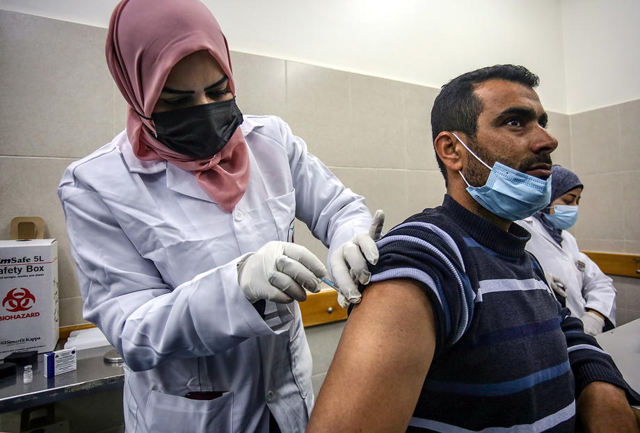 Abu Dhabi zatvara javna mjesta za nevakcinisane