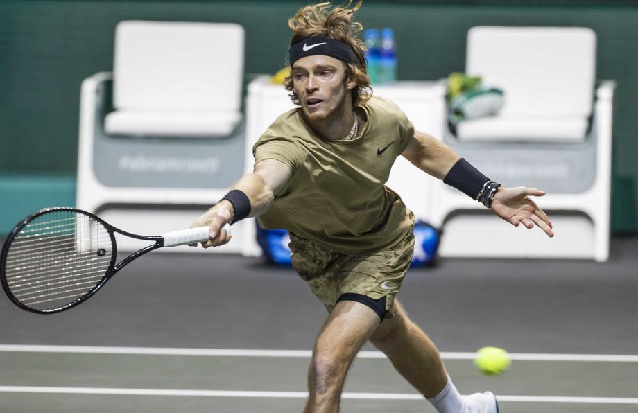 Rus Rublev plasirao se u polufinale bez ijednog osvojenog poena