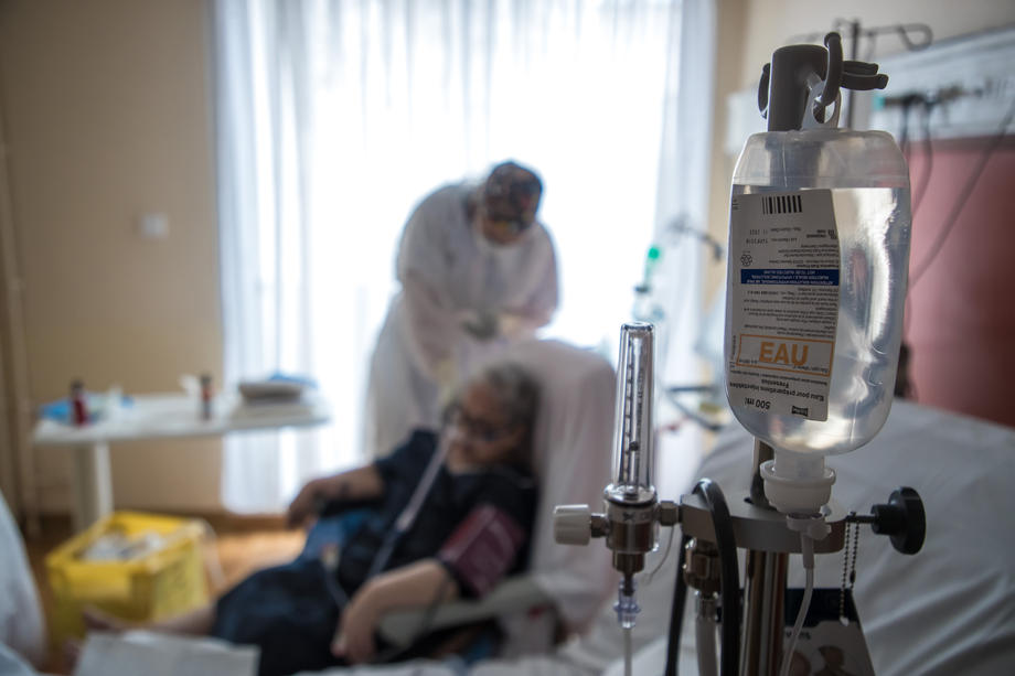 Jednomjesečno 'zaključavanje' Pariza i više regiona