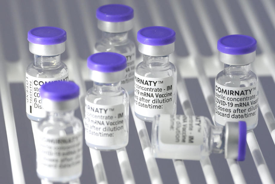 Vakcine Pfizer/BioNTech i Moderna efikasne kod trudnica i dojilja