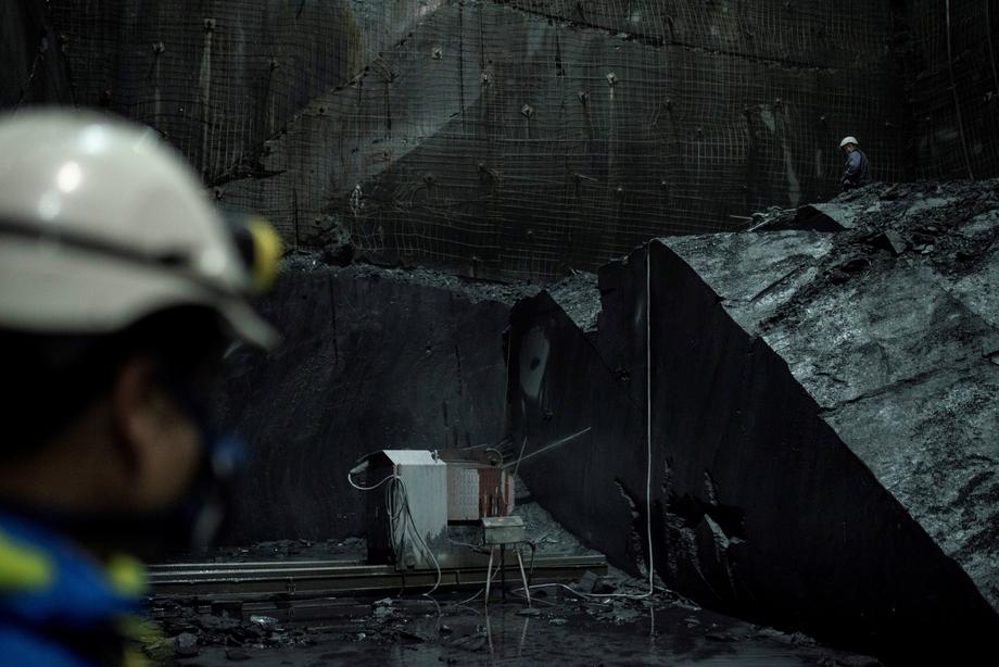 Kina: Izvučena tijela 13 rudara zaglavljenih u rudniku