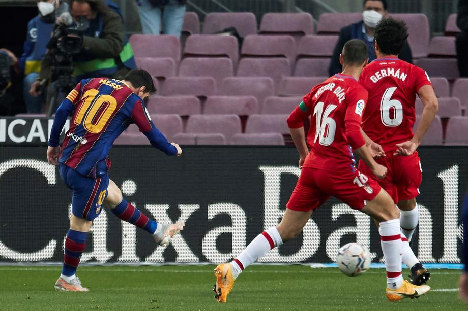 Granada u gostima iznenadila Barcelonu