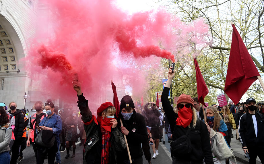 Na protestima u Londonu devet uhapšenih