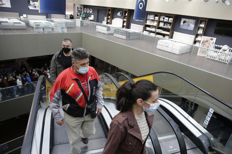 U Srbiji 1.804 nova slučaja, preminulo 20 osoba