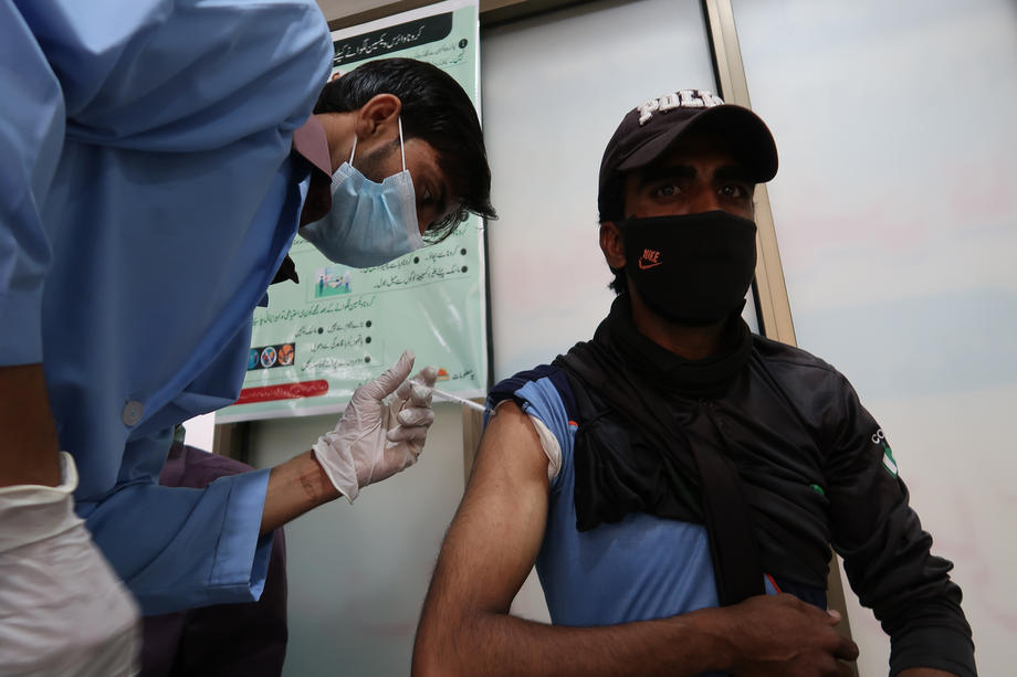 Najniži dnevni broj zaraženih i preminulih u Pakistanu u posljednja tri mjeseca