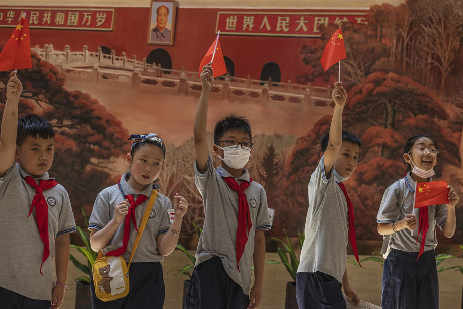 U Kini usvojena politika "tri djeteta"