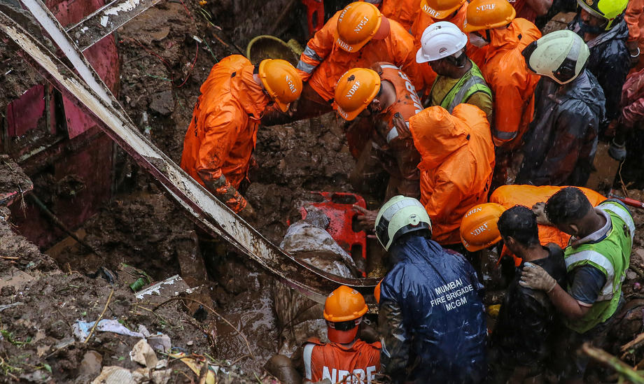 U klizištima u Indiji poginulo 36 osoba