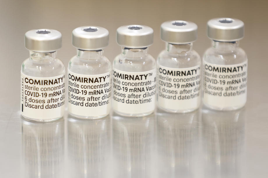 Izrael: Zdravstveni stručnjaci saglasni da stariji trebaju primiti treću dozu vakcine