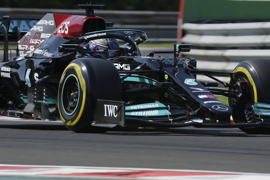 Hamilton ostvario najbrže vrijeme na trećem treningu u Mađarskoj