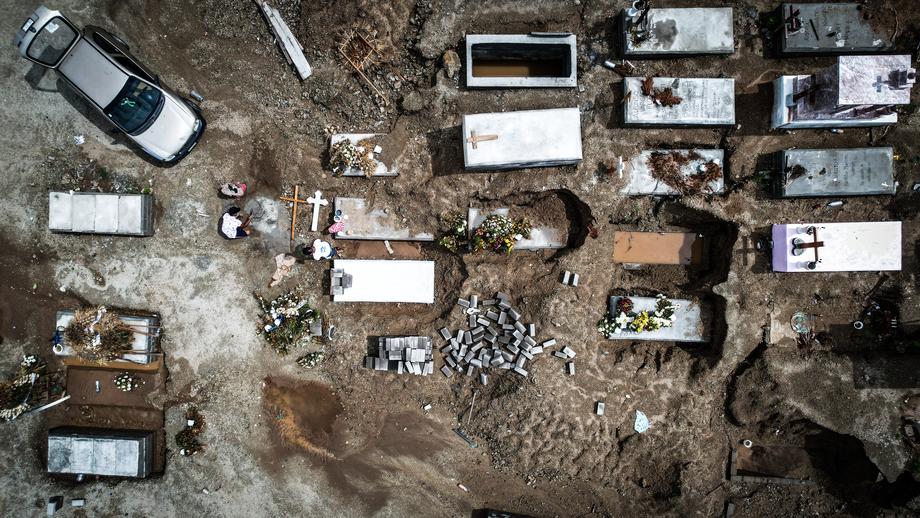 Broj umrlih od koronavirusa u Meksiku premašio 290.000