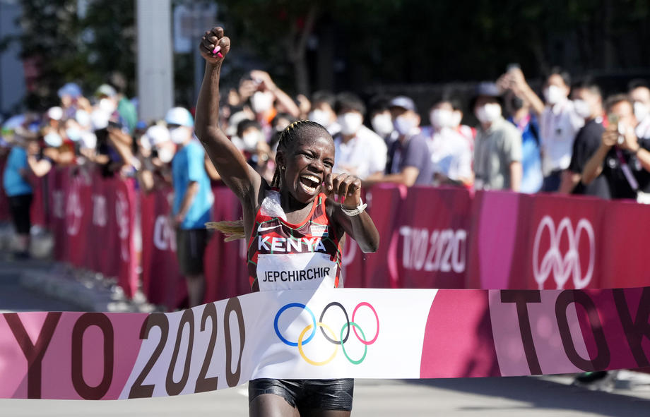 Kenijka Jepchirchir osvojila olimpijsko zlato u maratonu
