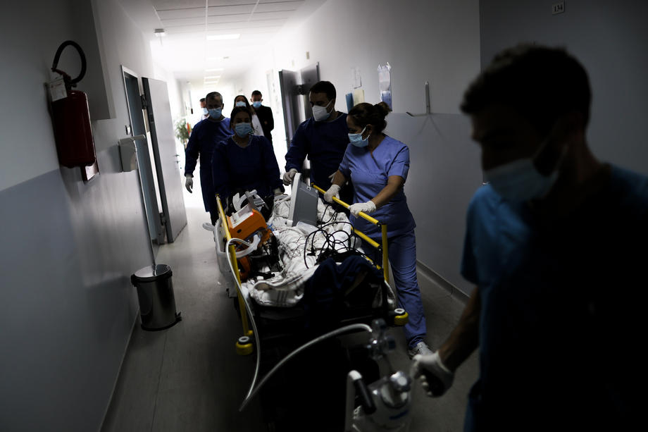 U Crnoj Gori 666 novozaraženih koronavirusom, preminule još tri osobe