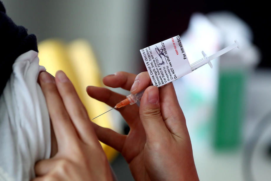 EMA razmatra zahtjev za treću dozu Pfizer/BioNTech vakcine