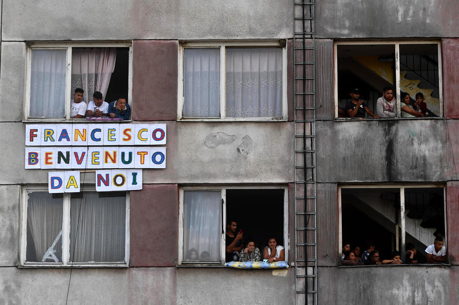 Papa posjetio romsko naselje pored negodovanja slovačkih vlasti