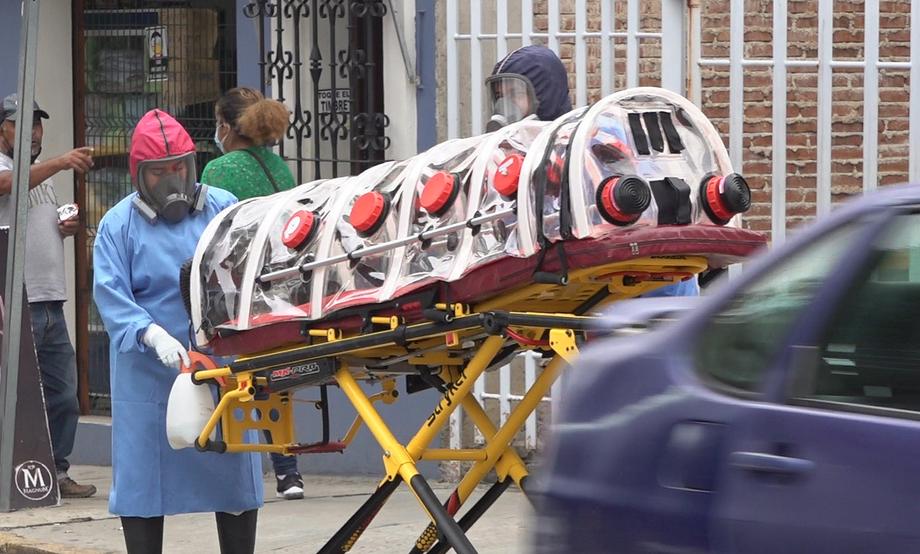 Meksiko dostigao cifru od od 300.000 umrlih tokom pandemije