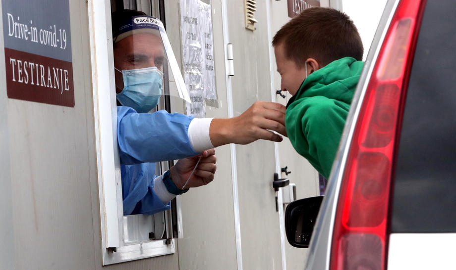 U Kantonu Sarajevo 225 novozaraženih, tri osobe preminule