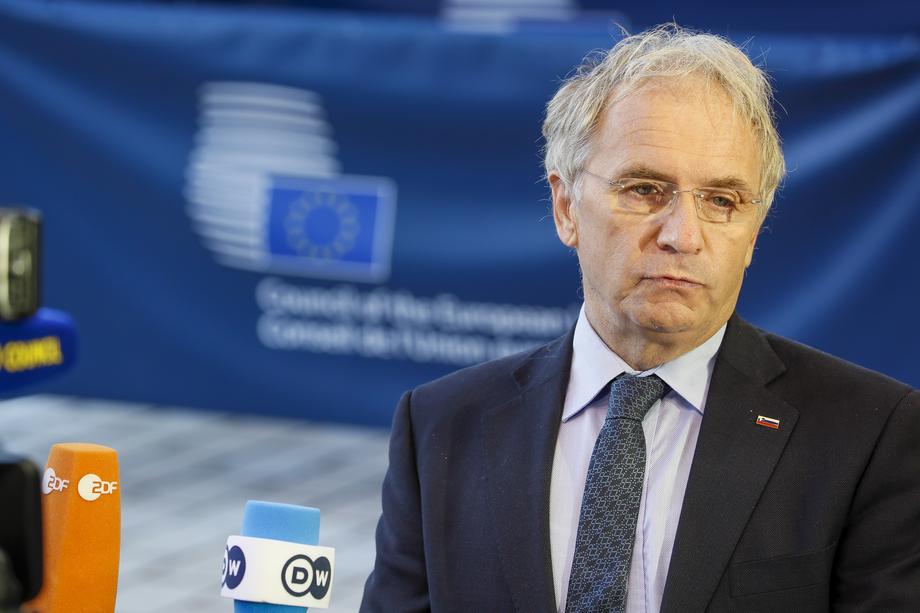 Hojs: Iz Hrvatske u Sloveniju i dalje ulaze ilegalni migranti