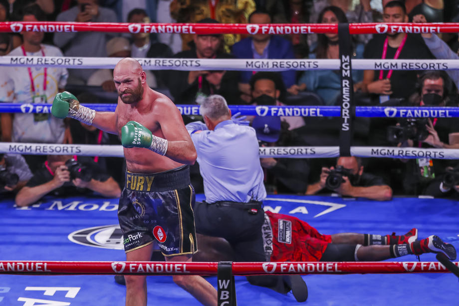 Fury nokautirao Wildera i odbranio titulu WBC prvaka
