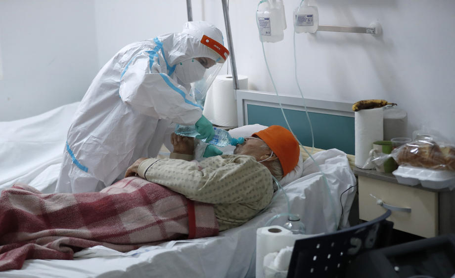 U svijetu koronavirusom zaraženo više od 240 miliona osoba