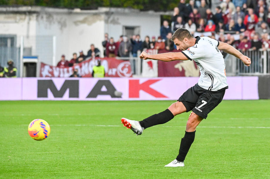 Pobjeda Spezije protiv Torina