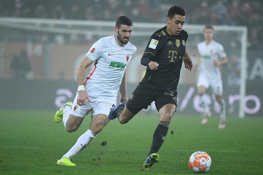 Bayern smanjuje plate nevakcinisanim igračima u karantinu