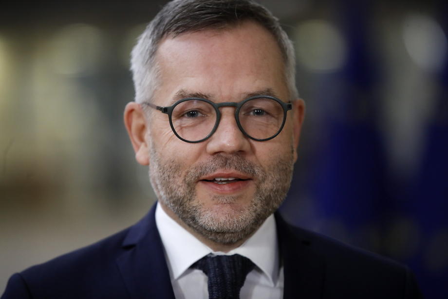 Roth: Dodikova retorika zvuči poput one Vladimira Putina