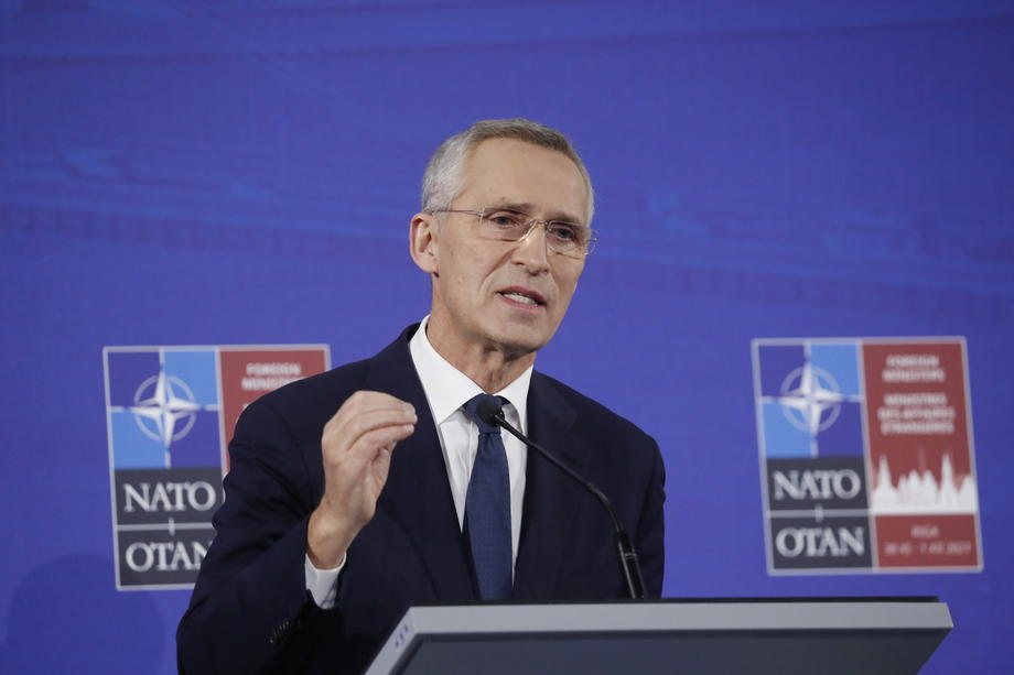 Stoltenberg: Zabrinuti smo zbog Dodikove zapaljive retorike