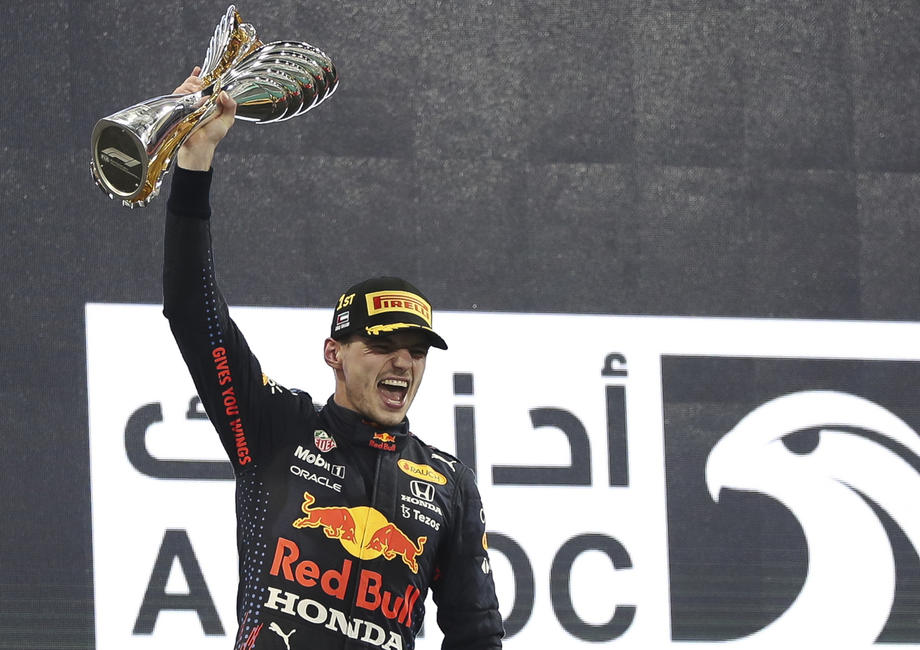Verstappen će naredne sezone voziti bolid s brojem jedan