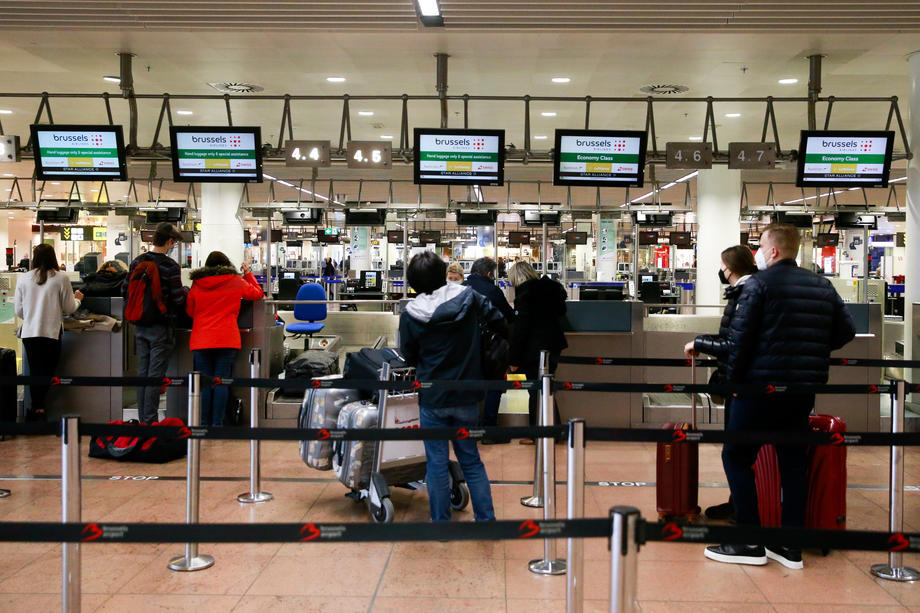 Hiljade letova širom svijeta otkazano na Božić zbog omikrona