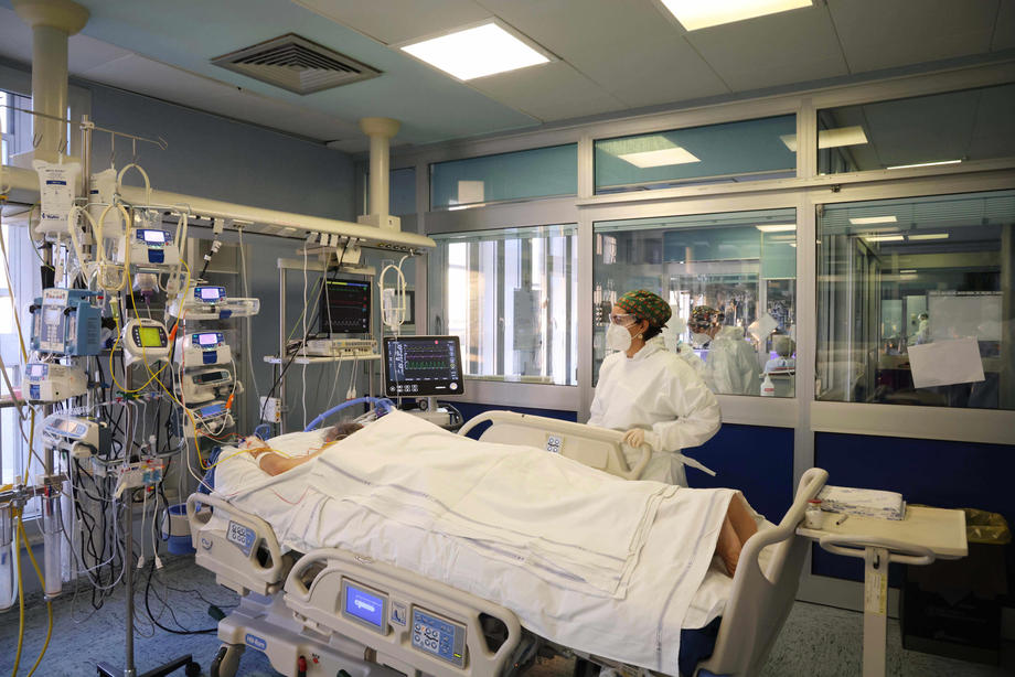 U Crnoj Gori 2.454 novopozitivnih, preminulo osam osoba