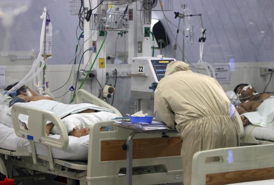 SAD: Koronavirusom dosad zaraženo više od 54,8 miliona ljudi