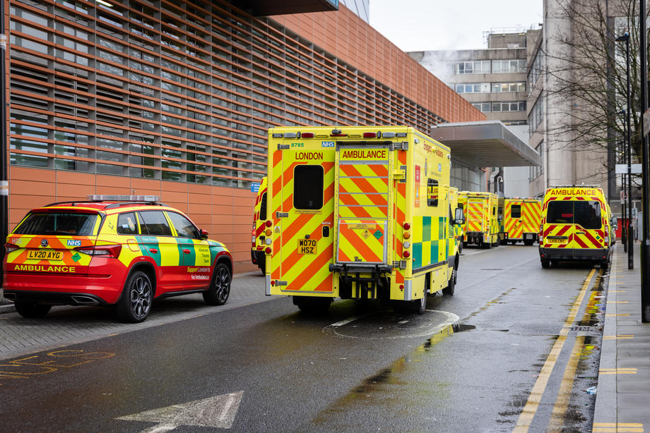 U Velikoj Britaniji infekcija potvrđena kod 146.390 osoba, umrlo 313