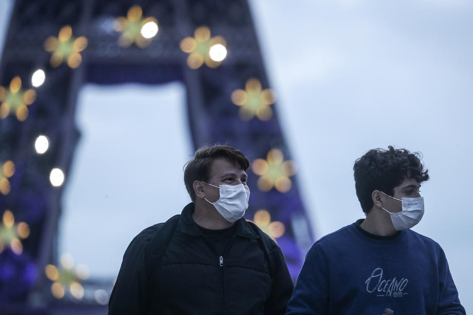 U Francuskoj novi dnevni rekord slučajeva koronavirusa, najveći u Evropi