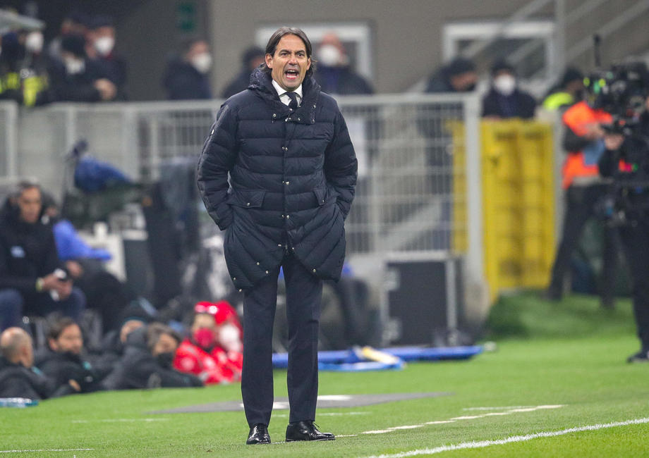 Trener Intera pozitivan na koronavirus