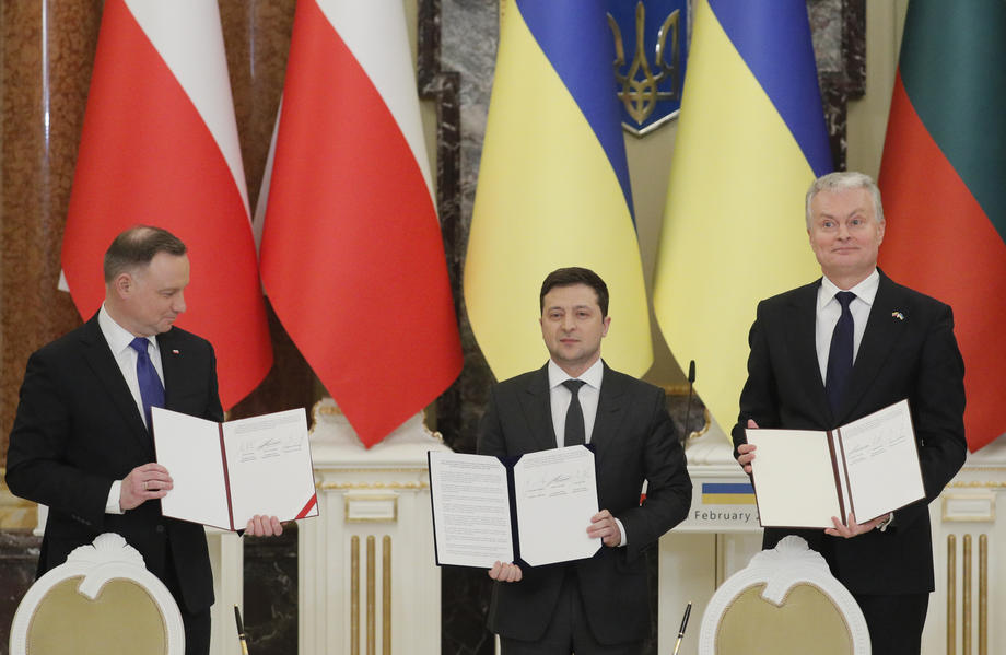 Poljska i Litvanija smatraju da Ukrajina zaslužuje status kandidata za članstvo u EU