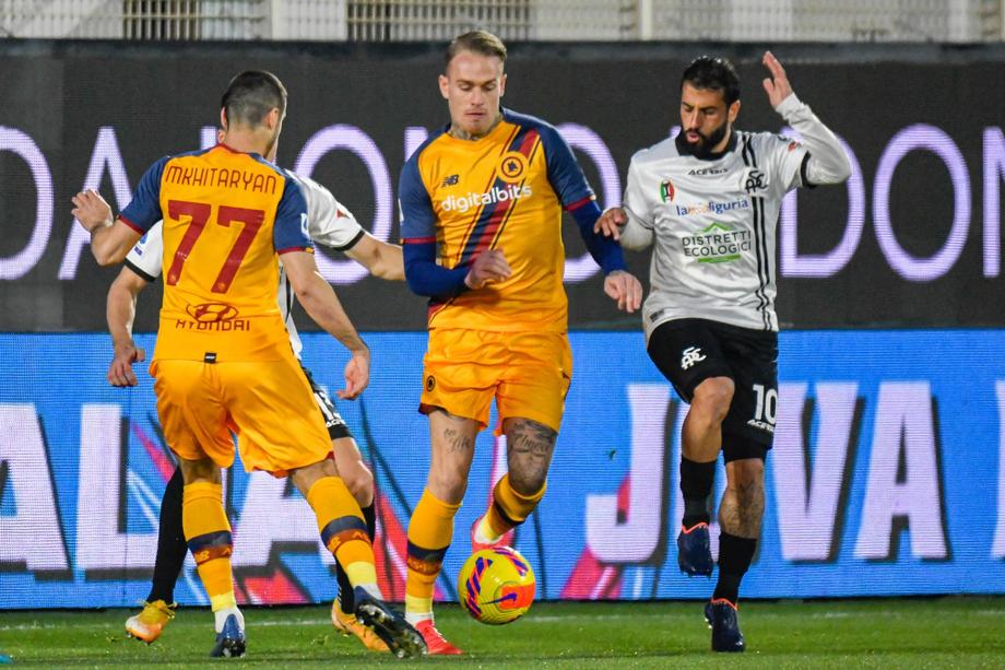 Roma do pobjede iz penala u sedmom minutu nadoknade vremena